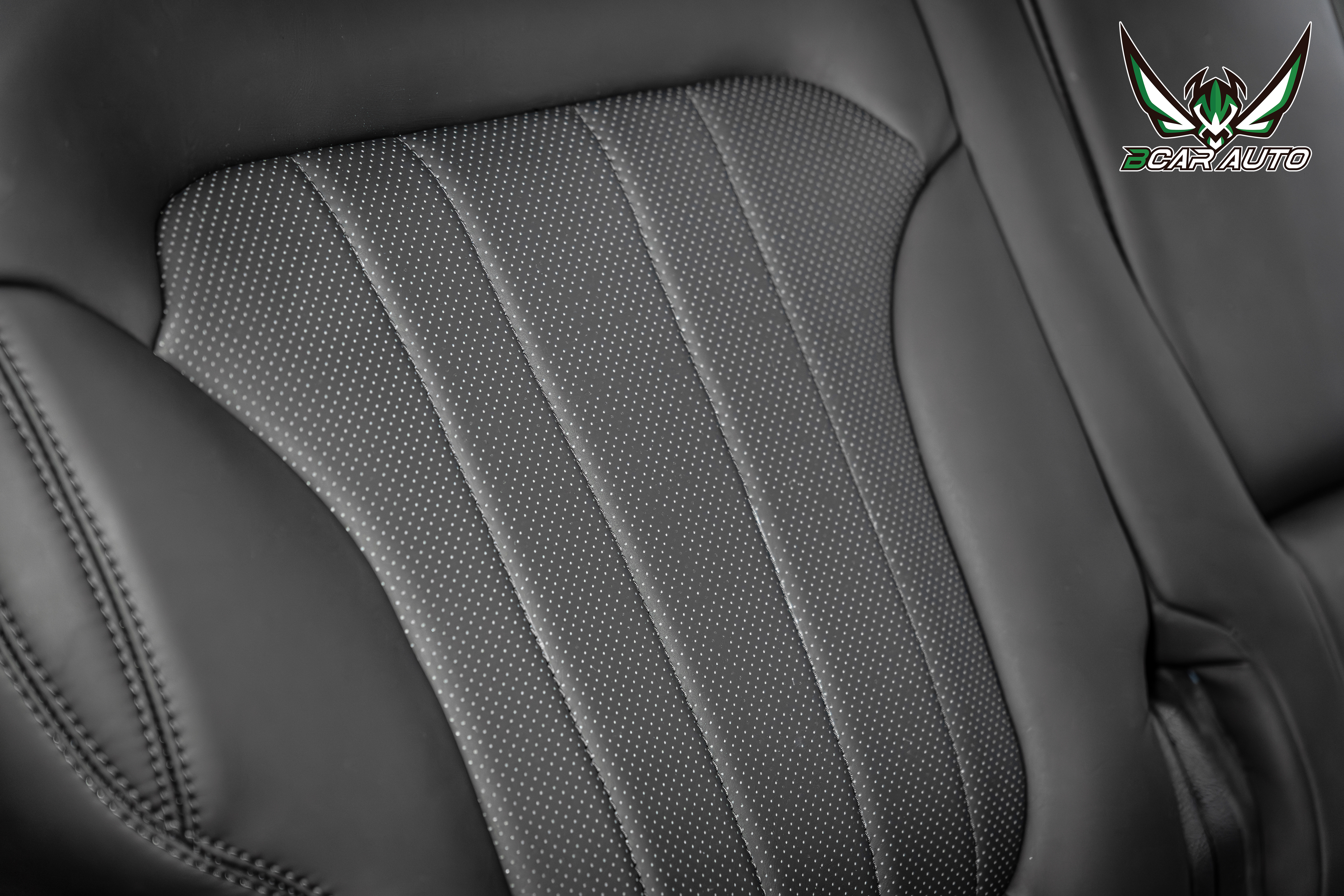 chất liệu da bọc ghế Ford Everest