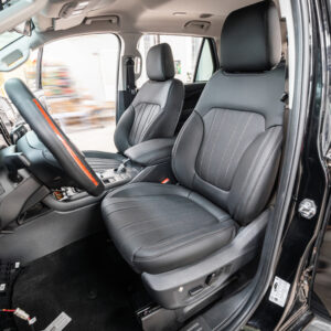 boc ghe da ford everest ghe truoc