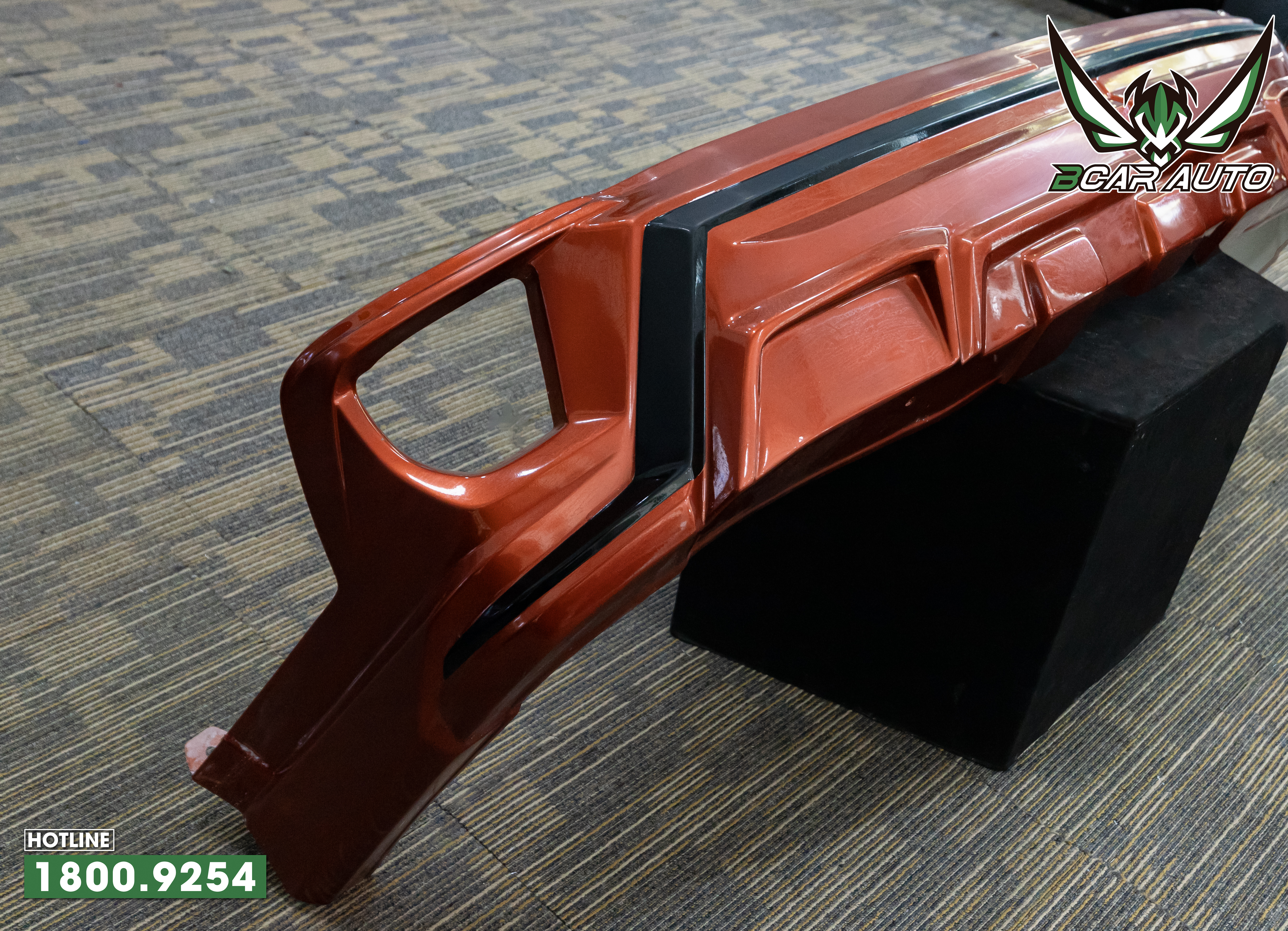 cản sau body kit Ford Everest