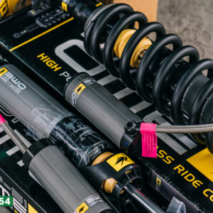 Chi tiết phuộc OEM BP51 Ford Everest giúp xe ổn định hơn, giảm nhún nảy và cải thiện cảm giác lái.